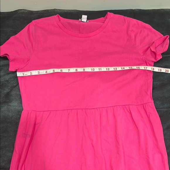 🔥J. Crew Fuchsia Short Sleeve Dress🔥 - Picture 3 of 6